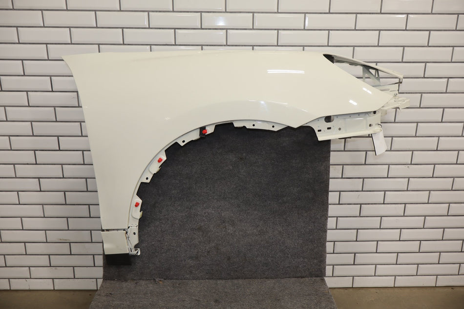 2011 Porsche Cayenne 958- Right Fender