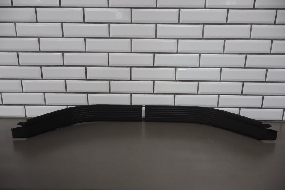 2008 Hummer H2- Pair- Sill Plates