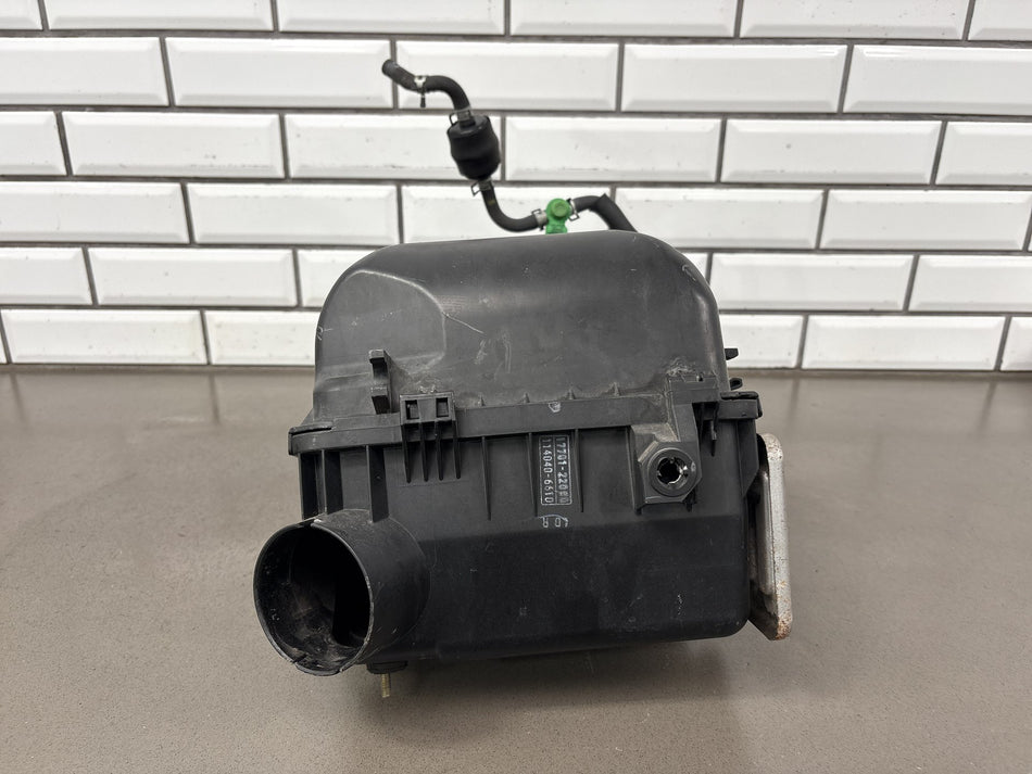 00-05 Toyota MR2 Spyder (ZZW30) Air Cleaner Box Housing OEM