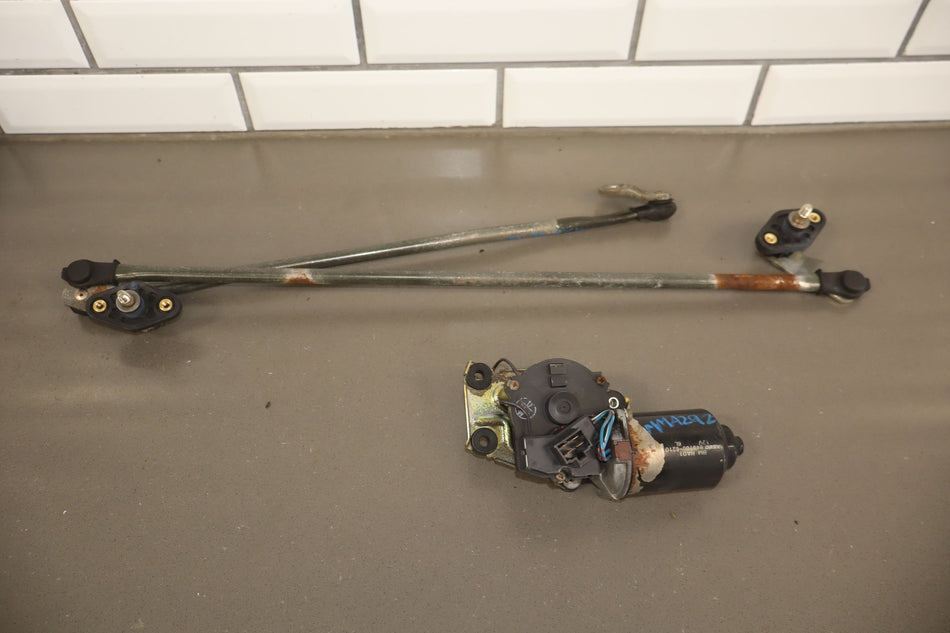 1991 Mazda MX-5 Miata- Wiper Linkage