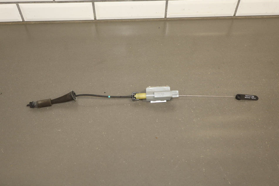 1997-2004 C5 Corvette Fuel Tank Filler Door Release Cable &amp; Motor 10275633