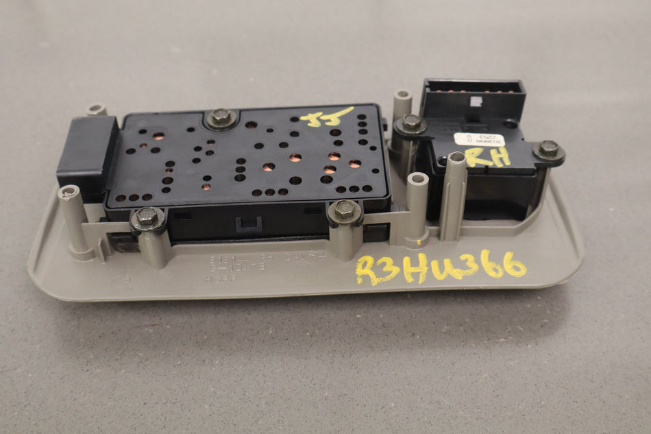 2003 Hummer H2 RH Front Power Seat Switch
