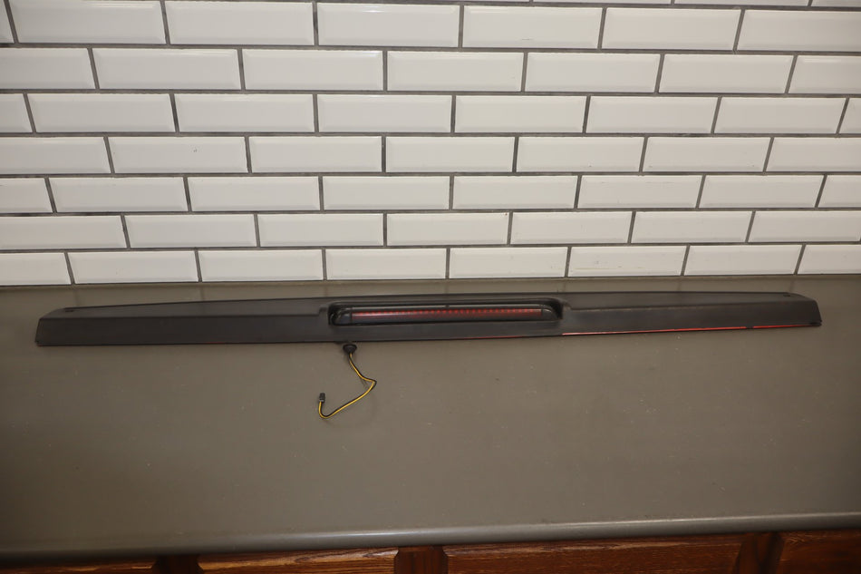 2003-2009 Hummer H2 SUV- Tailgate Upper Spoiler 15114966