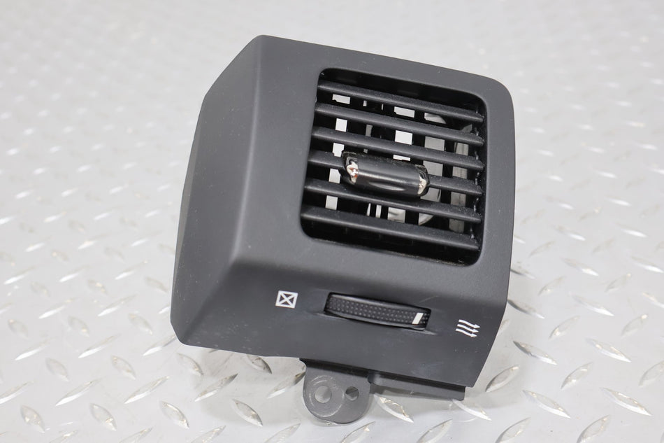 03-09 Lexus GX470 Left Dash AC Vent