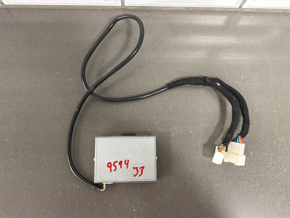 2004 Lexus LS430 F30- Bluetooth Module PN: SL3B