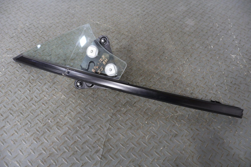 06-15 Mazda MX-5 Miata NC Front RH Vent Window Glass 50107