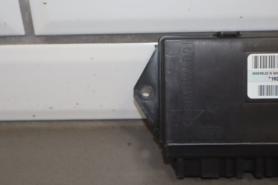 2000-2004 Chevrolet Corvette C5 Right Passenger Door Control Module 10342160