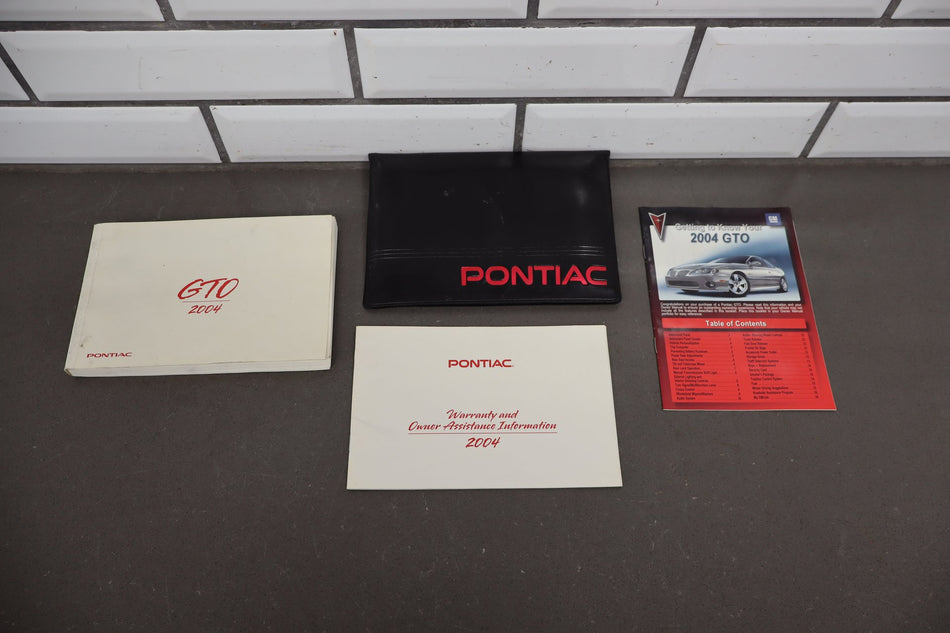 2004 Pontiac GTO Owners Manual Handbook W/ Pouch OEM