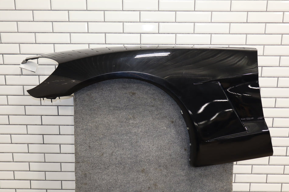 2005-13 Chevrolet Corvette C6 Base Left Driver Front Fender Black
