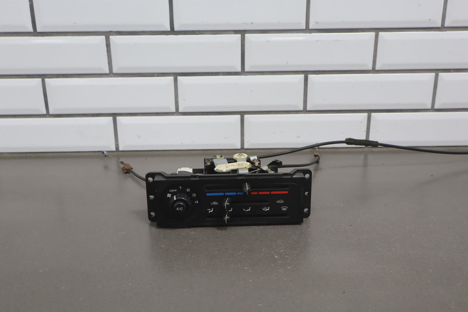 1990-1997 Mazda MX-5 Miata Climate Control W/ A/C