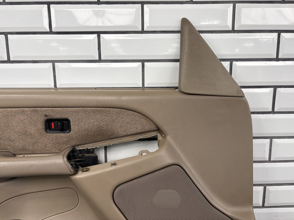 1999-2002 GMC Sierra Silverado GMT800 Left Front Door Trim Panel Neutral 52D