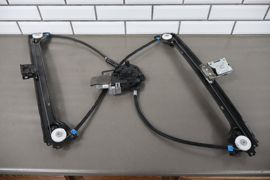 2016-2024 OEM Tesla Model X Front Right Passenger Side Window Regulator Motor