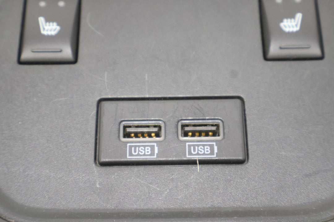 https://dvyuexp86pxrj.cloudfront.net/afb4b39b-4871-415e-a25a-a49131a4a926/73E6A3F4-D622-4421-AC0D-36EE7D8A8671/web_e3a22dcc-328d-4044-8505-0a89e881f7e2.jpg