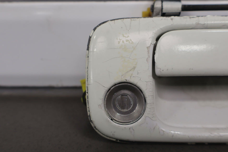 1997 Lexus LX450- Right Front Door Handle