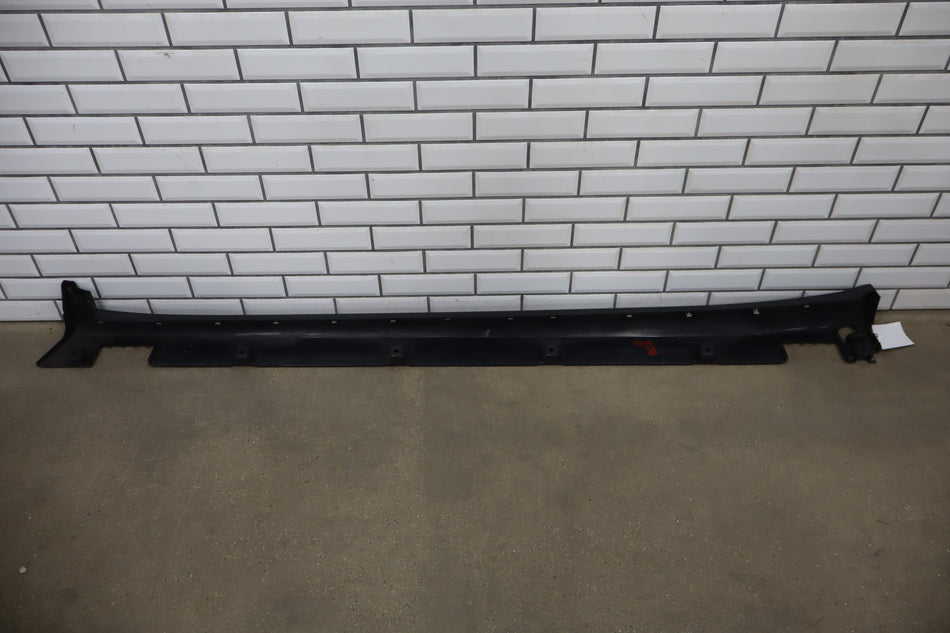2021 Tesla Model X Right Rocker Molding Red Red