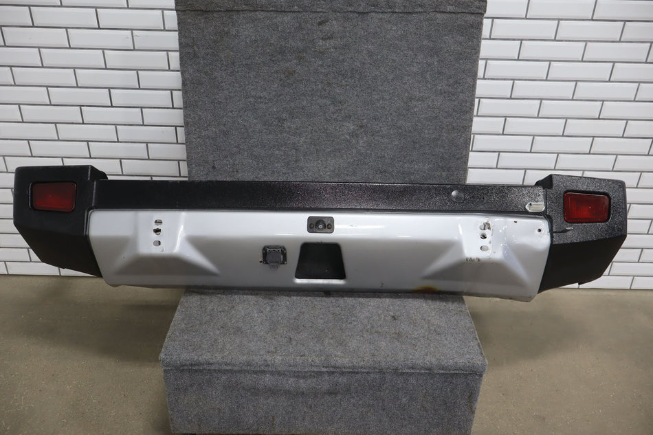 2008-2009 Hummer H2 SUT- Rear Bumper Assembly-Right Dented
