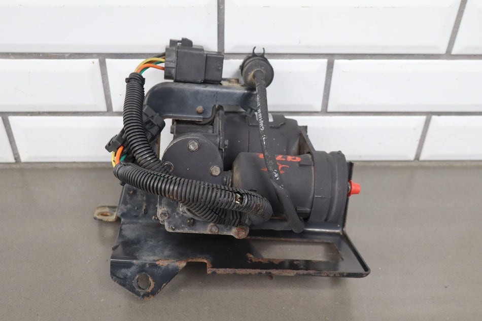 1994 Cadillac Fleetwood Brougham Air Ride Compressor - Knicked Harness