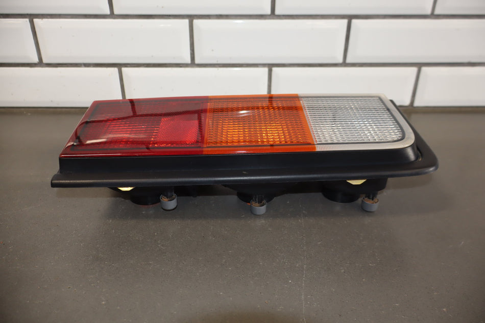 2003-2004 Hummer H2 Left Tail Light 15193458 OEM
