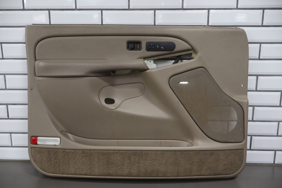 2005 GMC Sierra- Left Front Interior Trim Panel
