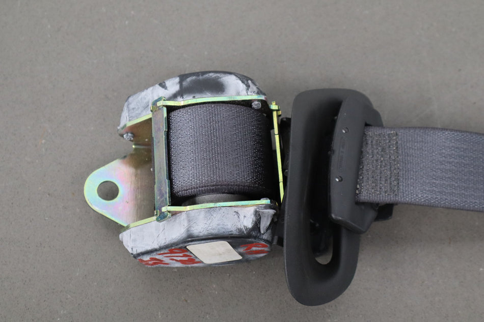 2005 Chevrolet Corvette C6 Coupe Passenger Seat Belt Retractor Black