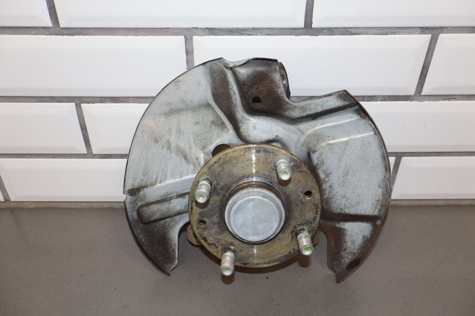 1994 Mazda MX-5 Miata Right Front Spindle