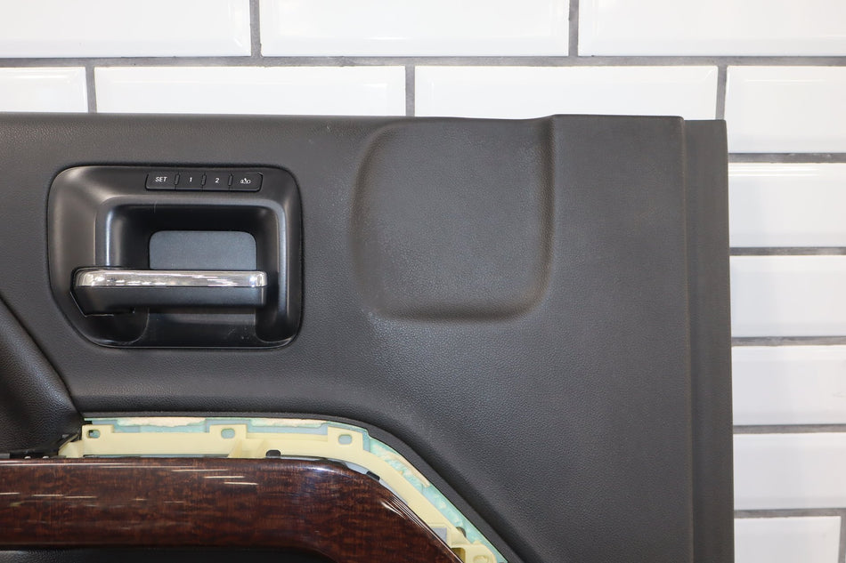 2014-2018 GMC Sierra 1500 SLT Left Front Interior Trim Panel Jet Black H2U
