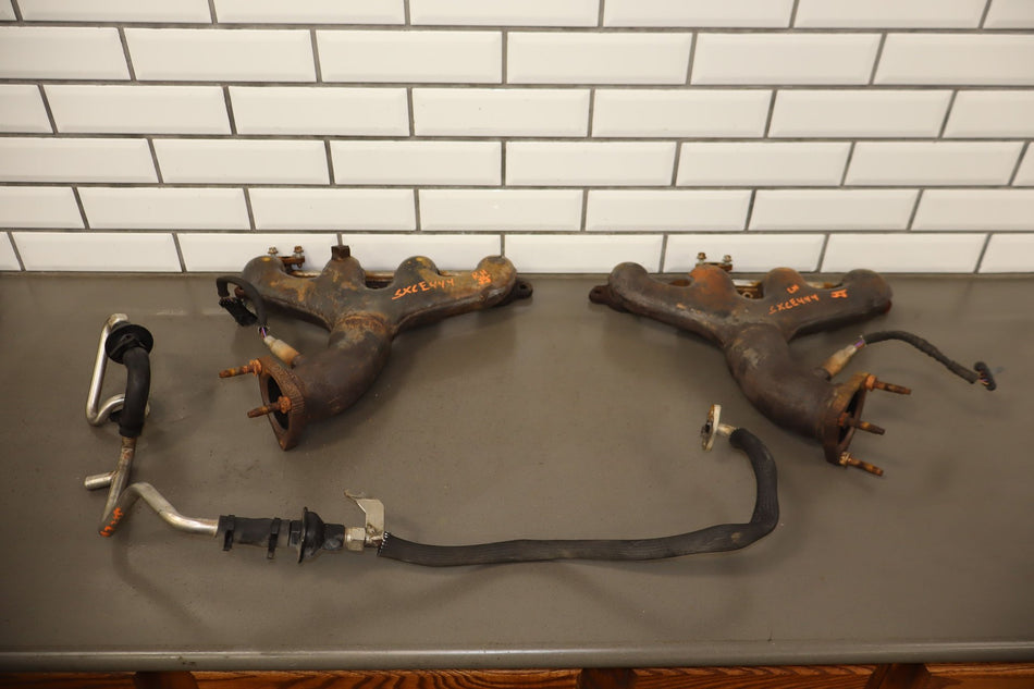 Exhaust Manifold, 1999, Chevrolet, Corvette
