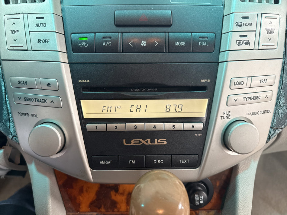 2007-2009 Lexus RX350 AM FM CD Radio Receiver OEM 86120-0E030