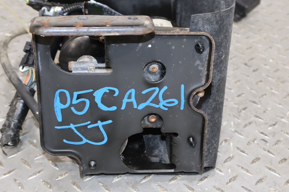 03-06 Cadillac Escalade ESV Air Ride Compressor