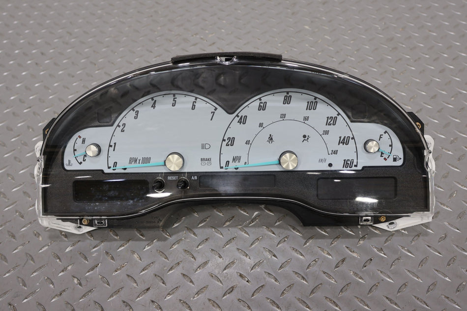 02-05 Ford Thunderbird Speedometer 102151 Miles 160 MPH