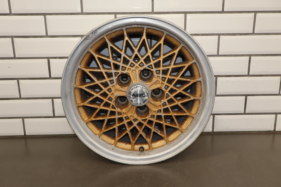 89-96 Pontiac Grand Prix 16x8 Mesh Alloy Wheel RH Front
