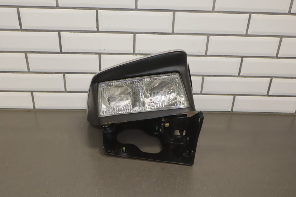 1997-2004 Chevrolet Corvette C5 Right Headlamp
