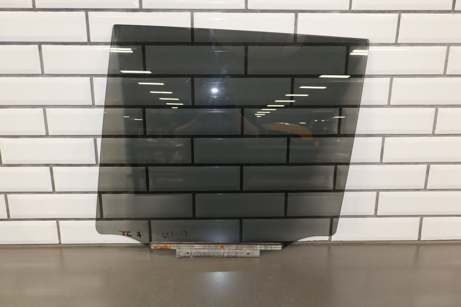 2005 Lexus GX470- REAR DOOR GLASS/WINDOW