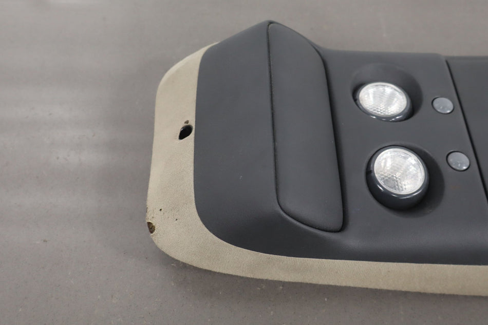 1998 Chevrolet Tahoe- Front Console
