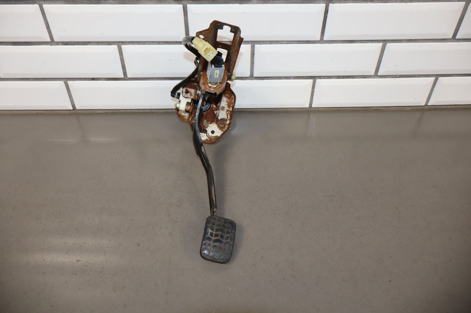 1995 Mazda MX-5 Miata- Pedal Assembly