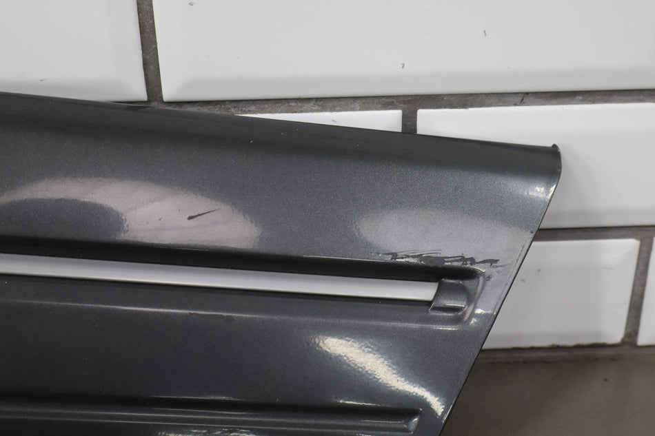 1999 Isuzu Trooper- Right Rear Quarter Panel Moulding