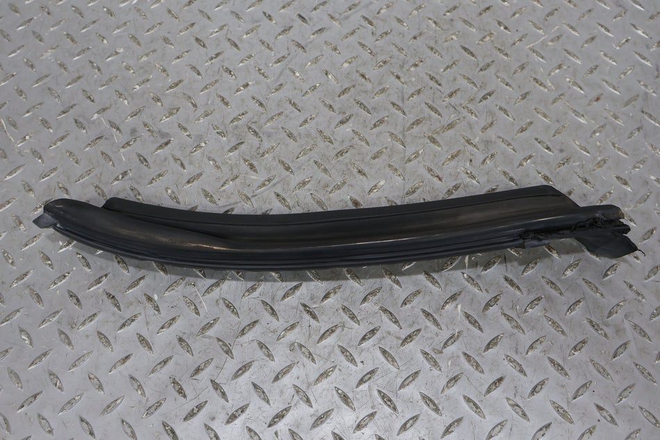 03-06 Chevy SSR Right Roof Weatherstrip