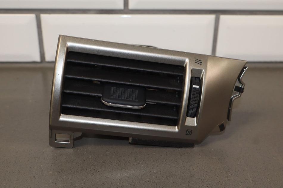 Dash Vent, 2019, Lexus, GX460