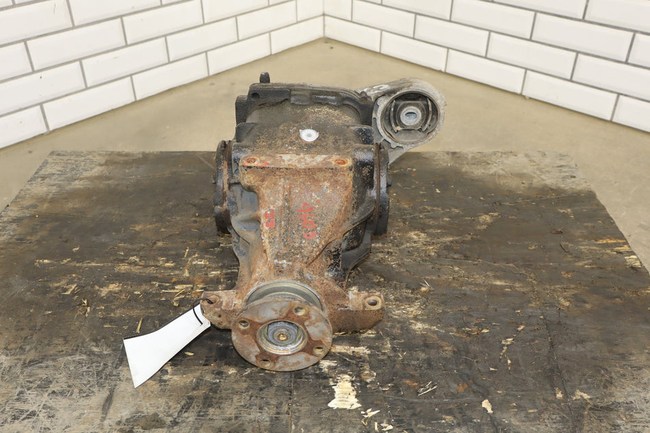 1996-1998 BMW Z3 Rear Differential Assembly 4:44 Ratio 33101428423 OEM