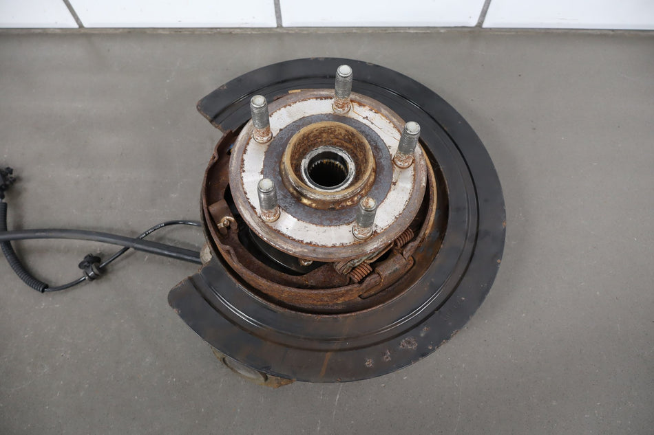 2012-21 Jeep Grand Cherokee SRT Left Rear Knuckle Hub Loaded