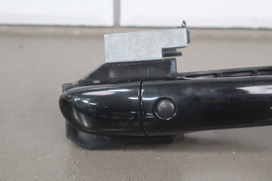 2017 Fiat 124 Spider- Right Front Door Handle
