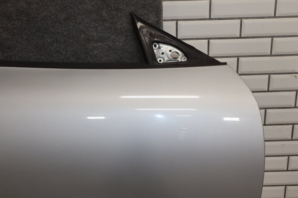 1993-2002 Pontiac Firebird- Right Front Door Shell Silver Metallic 13Q