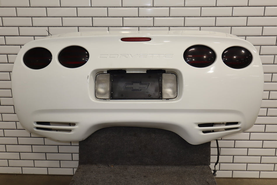 1997-2004 Chevrolet Corvette C5 Rear Bumper Artic White 10