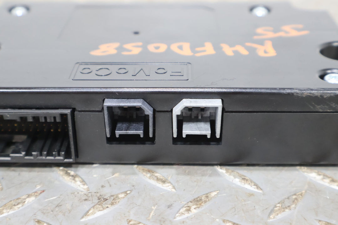 https://dvyuexp86pxrj.cloudfront.net/afb4b39b-4871-415e-a25a-a49131a4a926/15D697BE-79FF-44B0-AB6F-B636A1106820/web_ecda308d-f1fc-472a-9db9-b2403f13bad0.jpg