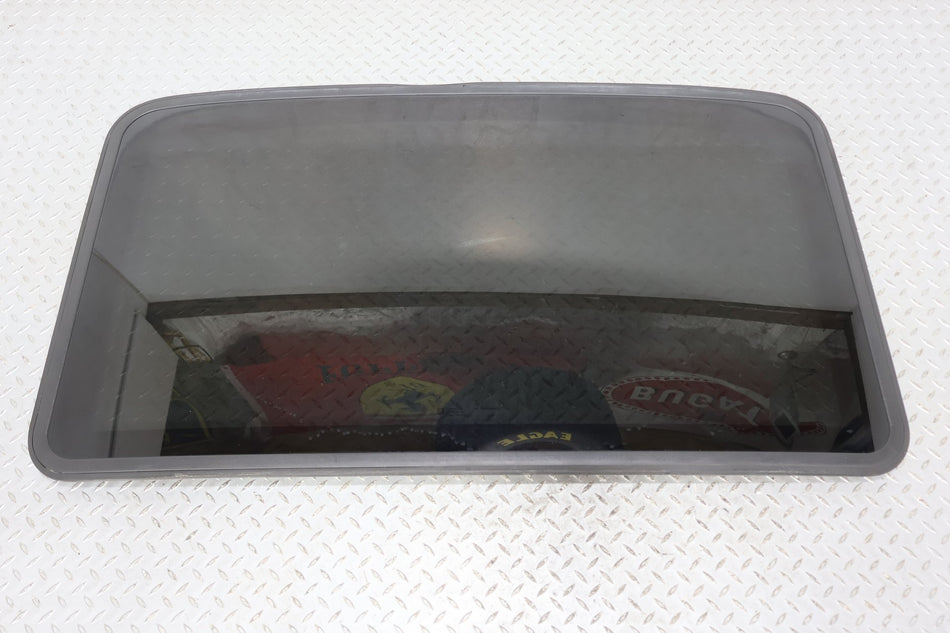 2003-2009 Hummer H2- Sunroof Glass Window 15781625