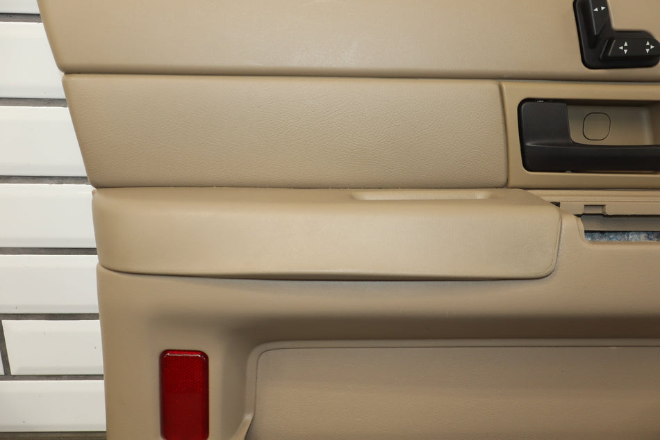 2003-2011 Ford Crown Victoria LX Left Front Interior Trim Panel Medium Parchment lh