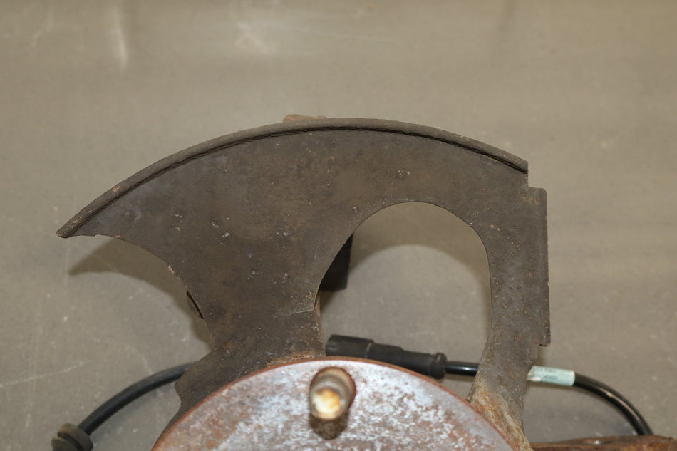 2004 Pontiac GTO Right Front Spindle 92171966