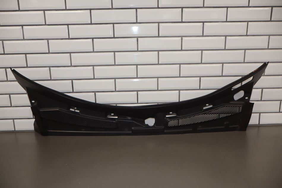 2004 Chevrolet SSR- Cowl Vent Panel
