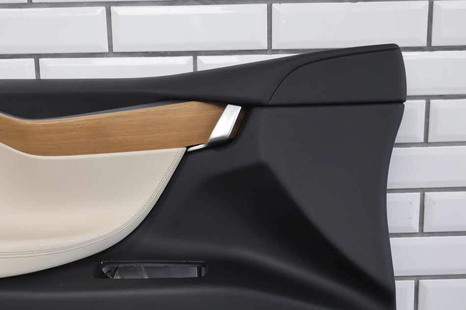 2021 Tesla Model X Left Front Door Trim Panel crm