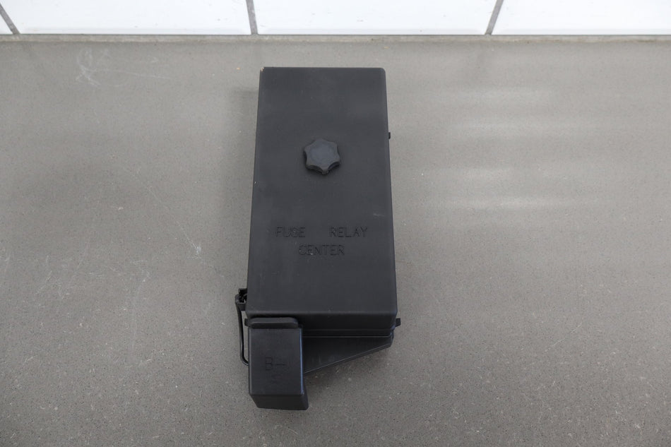 2003-2004 Chevrolet Corvette C5- Engine Fuse Box 10316193